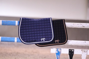 strass saddle pads
